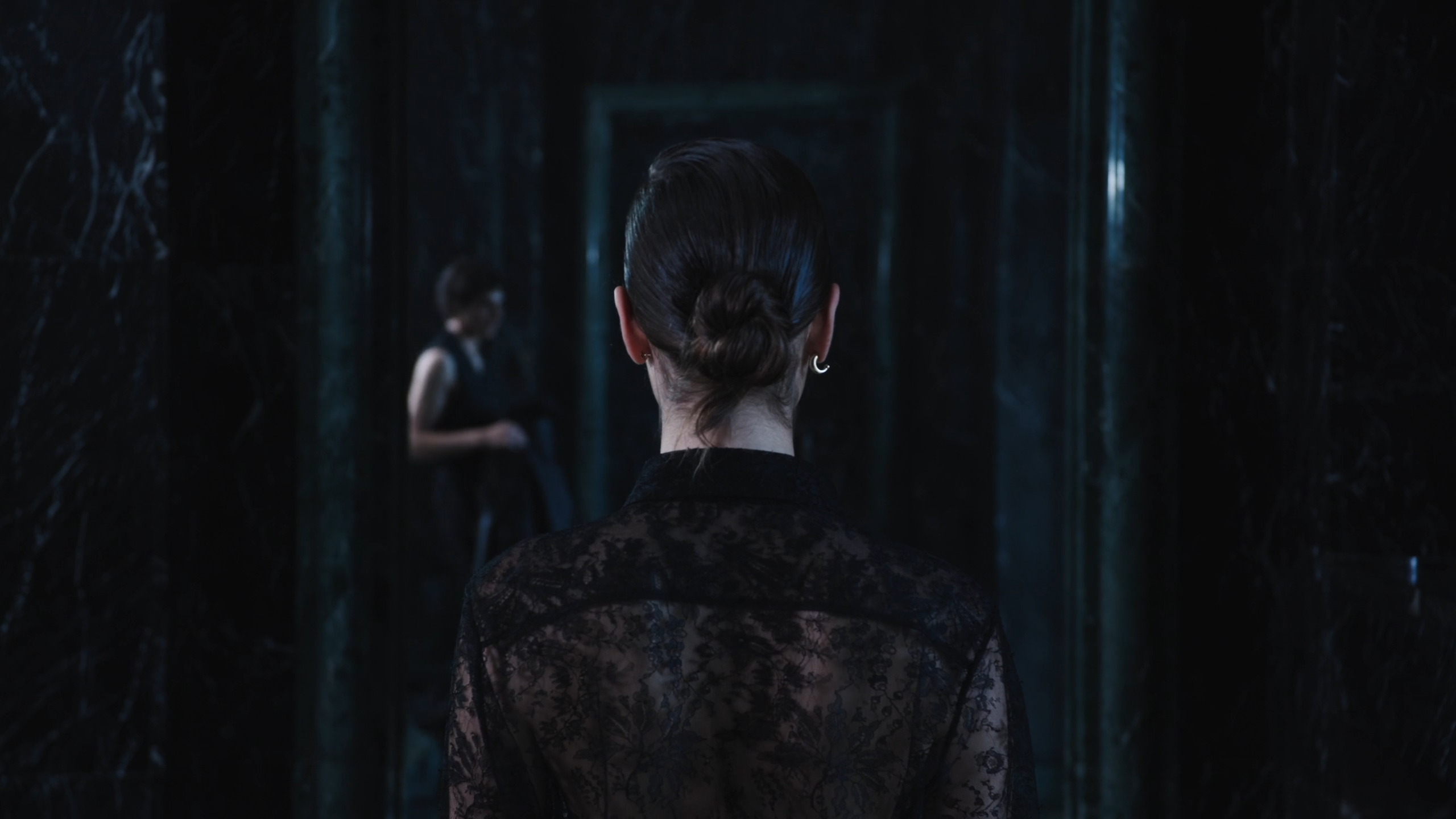 FENDI CRUISE CAMPAIGN 2027 Oltre Lo Specchio / Beyond The Mirror